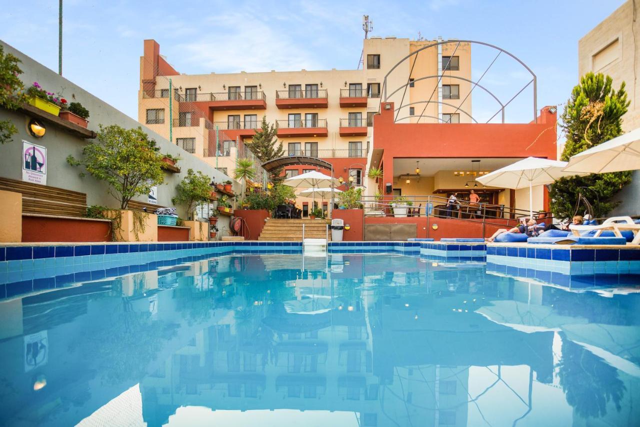 Grand Hotel Madaba Bagian luar foto